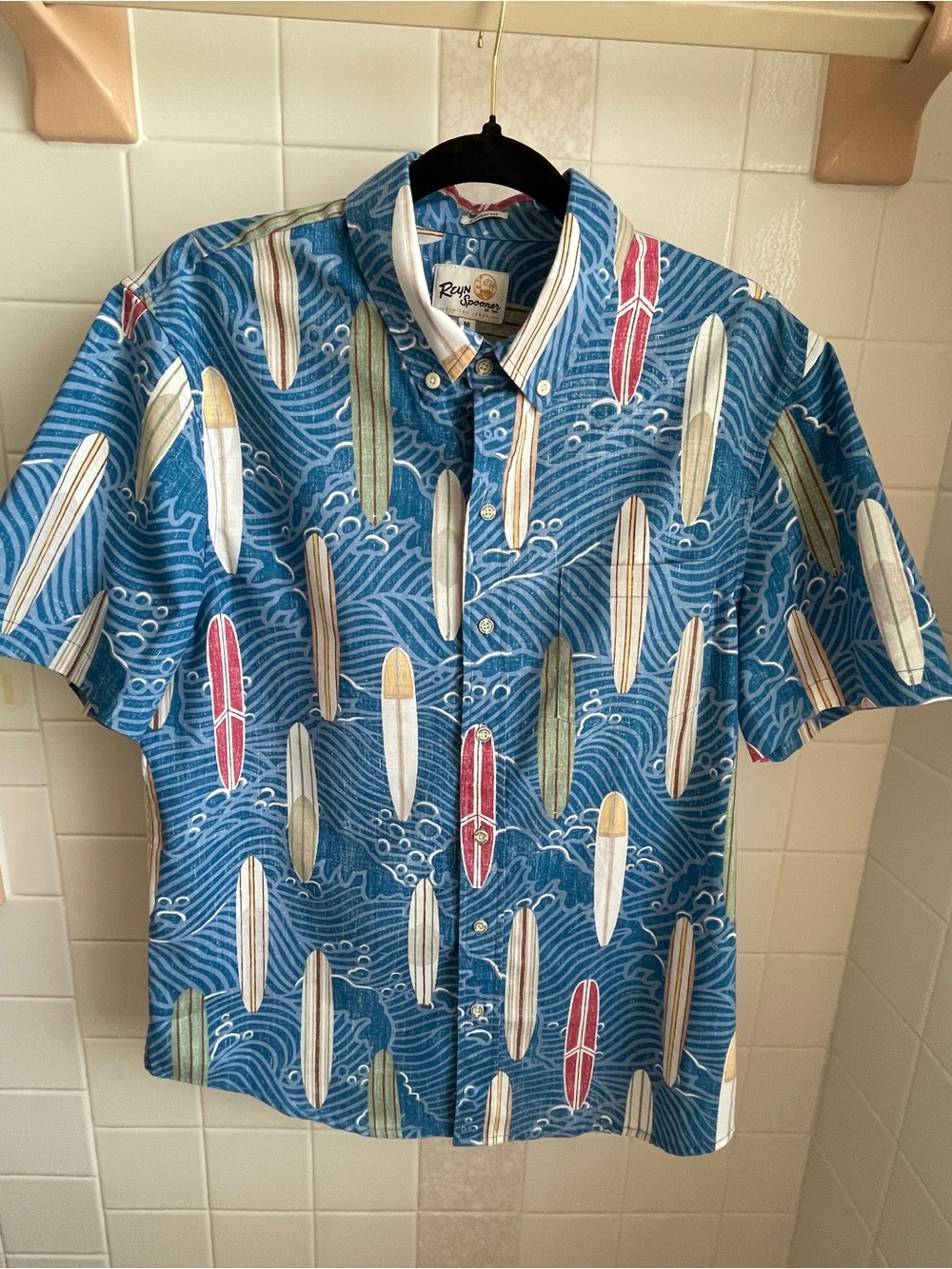 Reyn Spooner “Retro Boardin” print men’s shirt size M
